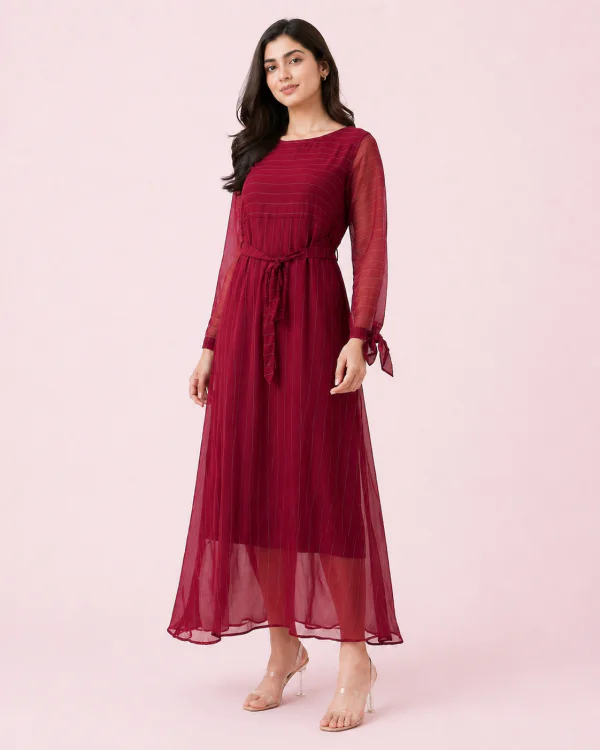 elrare burgundy pleated belted maxi dress front pose