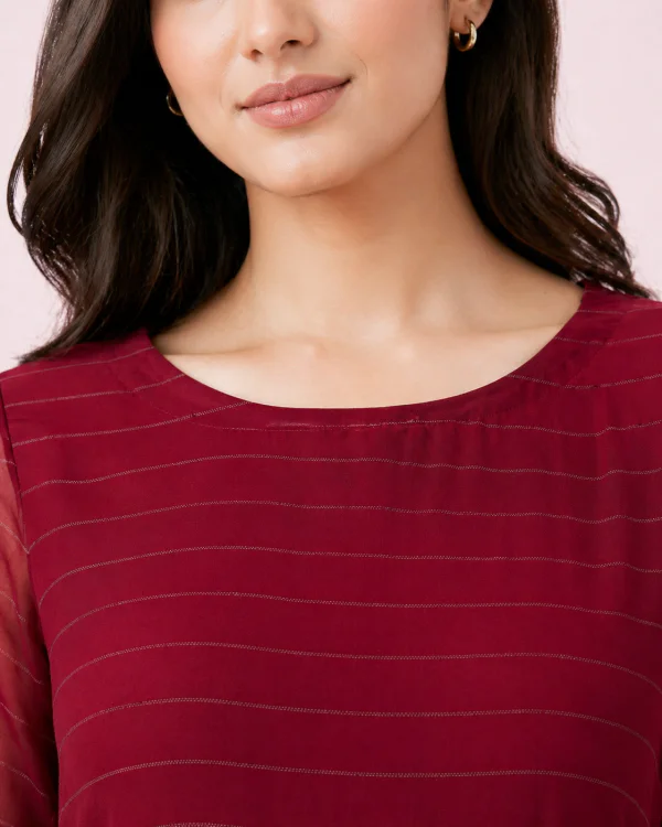 elrare burgundy pleated belted maxi dress neckline detail