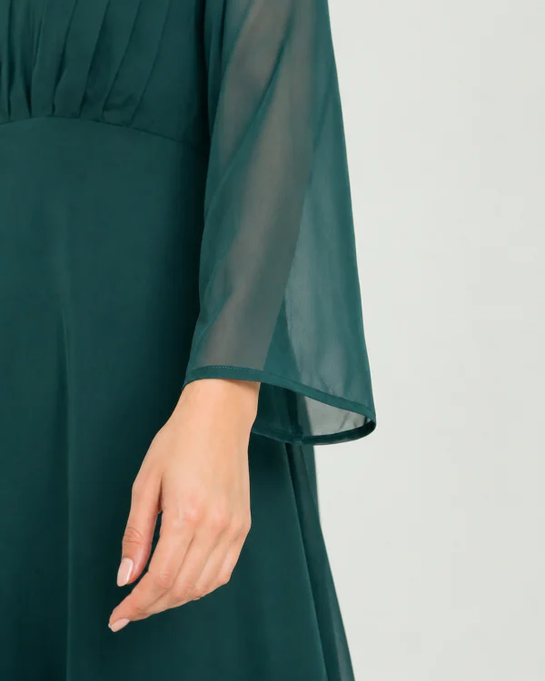 elrare emerald green chiffon maxi dress sleeve detail