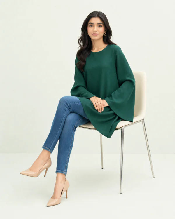elrare forest green bell sleeve top seated
