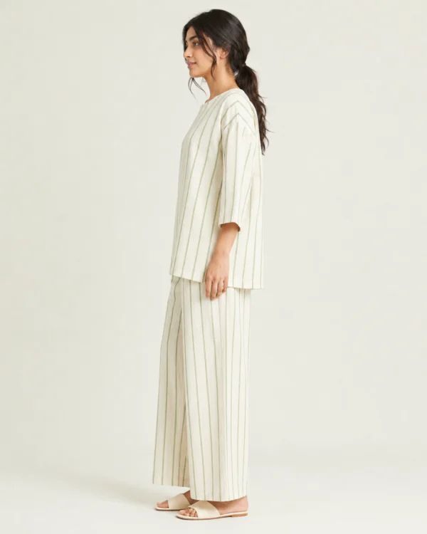 elrare ivory stripe lounge set side view