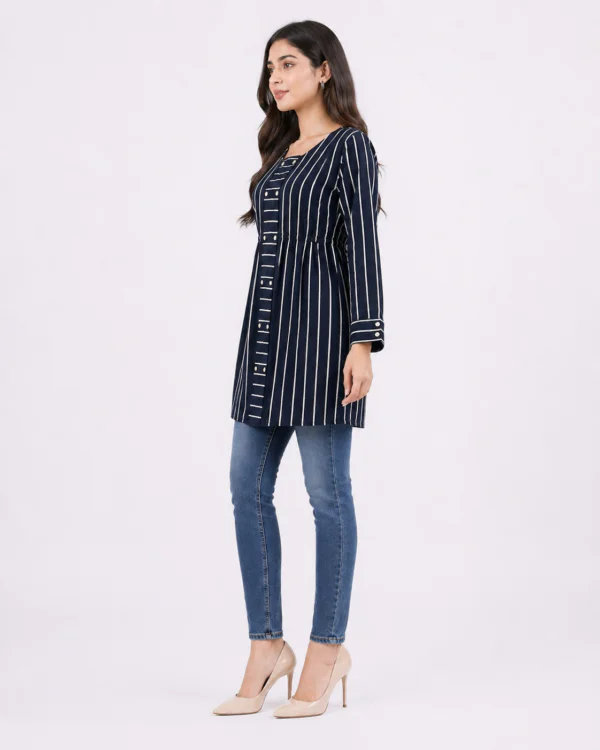 elrare navy stripe tunic top front pose