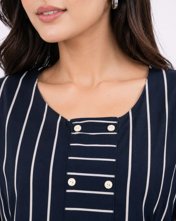 elrare navy stripe tunic top seated