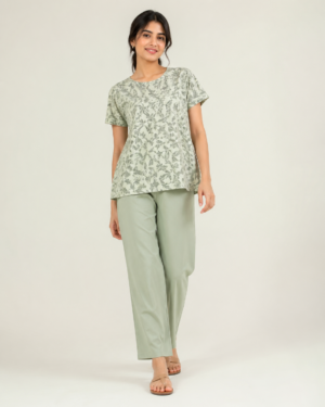 elrare sage leaf print lounge set front view