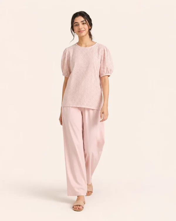 elrare blush broderie lounge front view