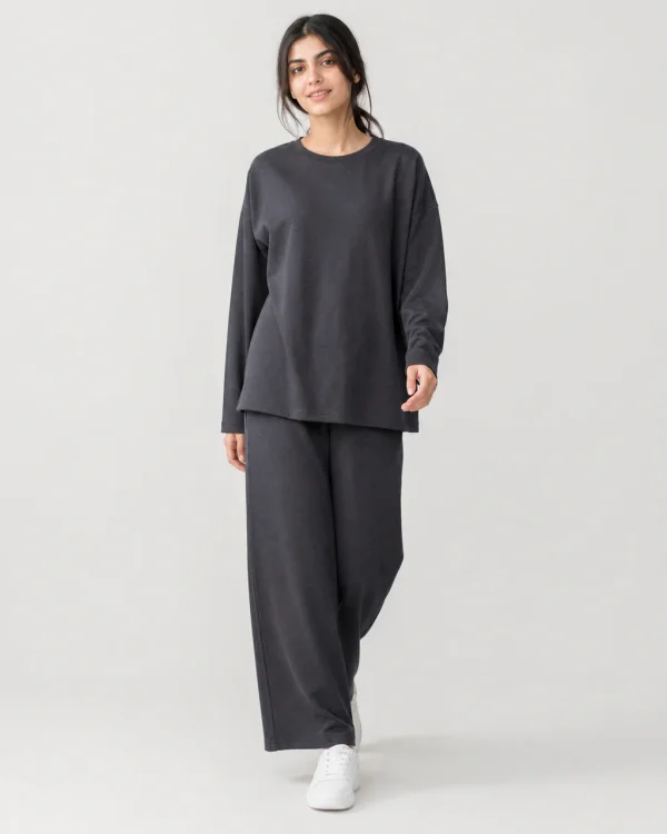 elrare charcoal solid lounge front view