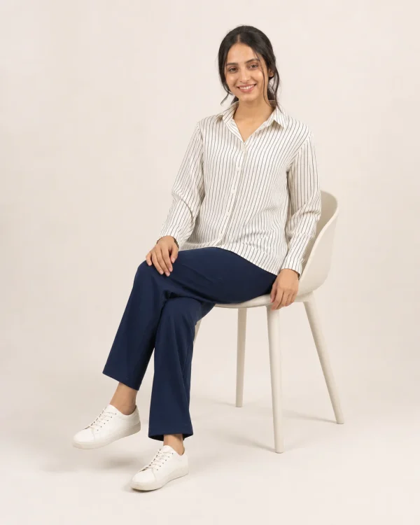 elrare cream navy stripe lounge seated