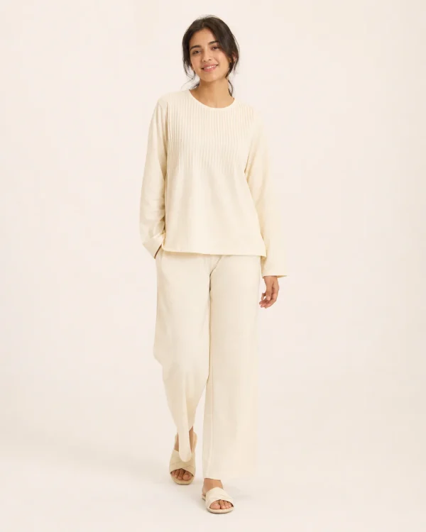 elrare cream pintuck lounge front view