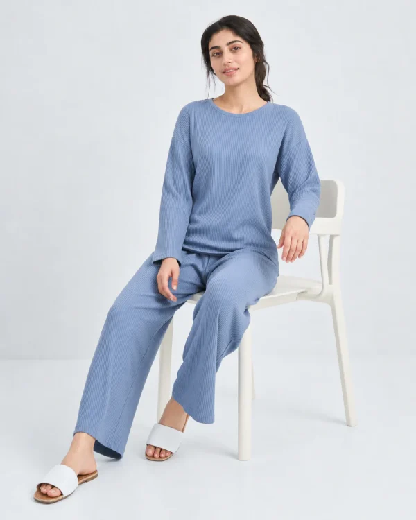 elrare dusty blue ribbed lounge seated