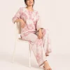 elrare dusty rose shibori lounge seated