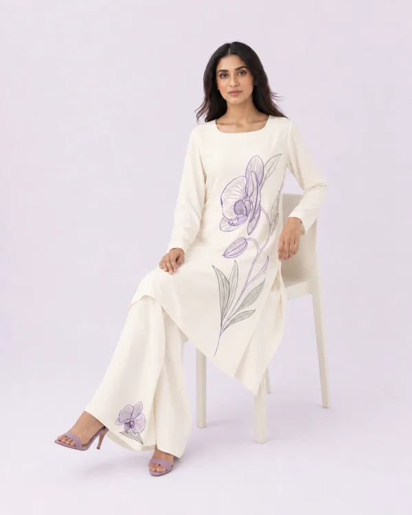 elrare ivory amethyst orchid coords seated