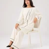 elrare ivory black gallery line coords seated