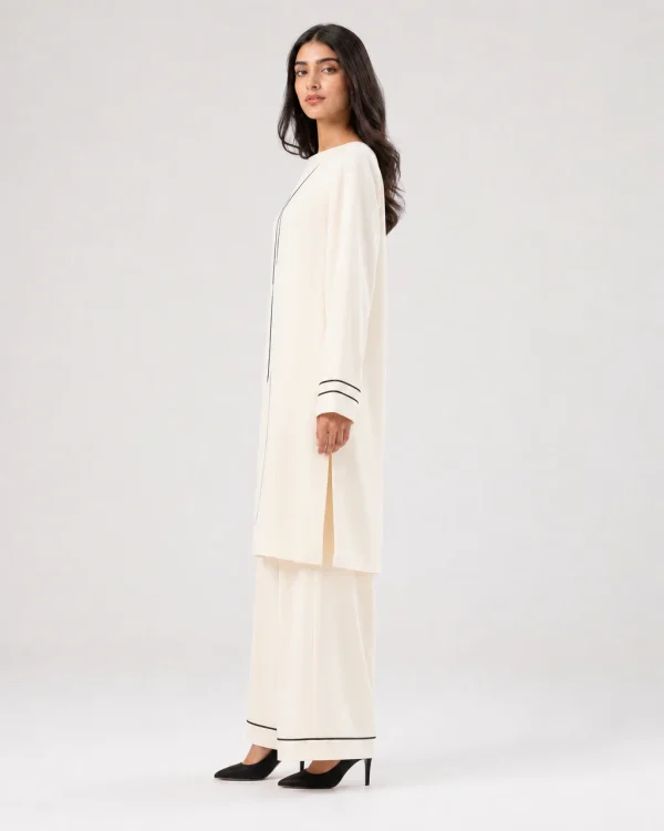 elrare ivory black gallery line coords side view