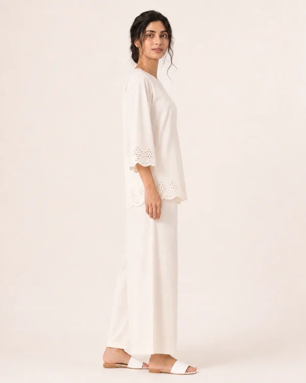 elrare ivory eyelet detail lounge side view