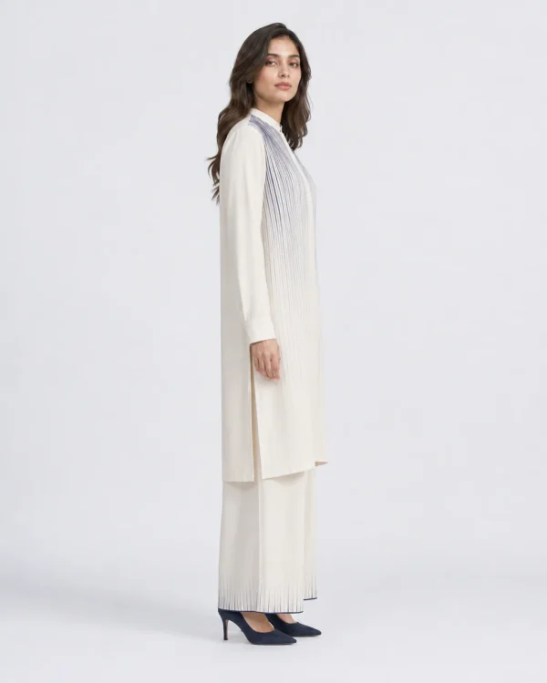 elrare ivory indigo rainline coords side view