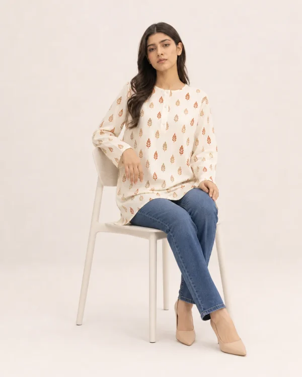 elrare ivory rust leaf top seated
