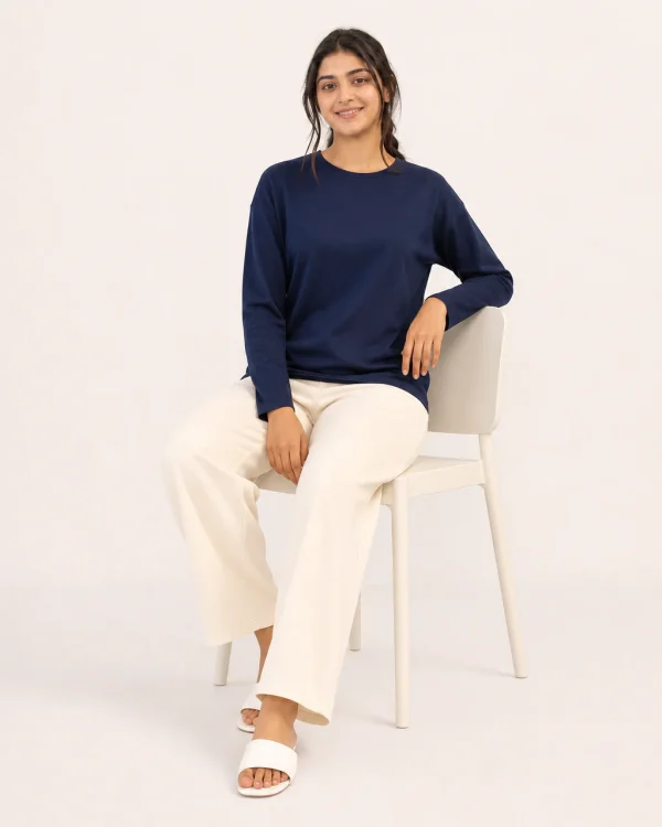elrare navy cream contrast lounge seated