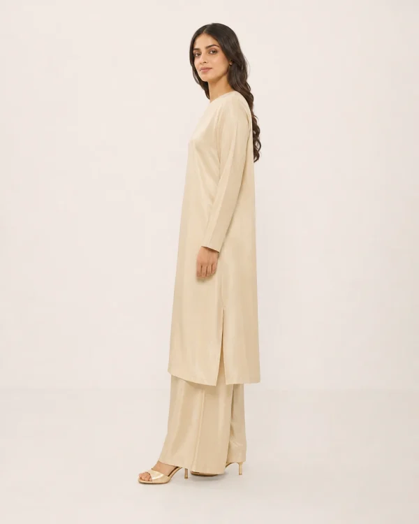 elrare pale gold liquid crepe coords side view