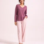 elrare plum blush contrast lounge front view