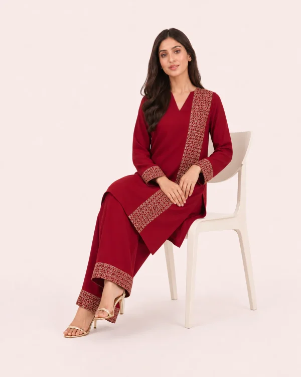 elrare ruby ivory courtyard coords seated