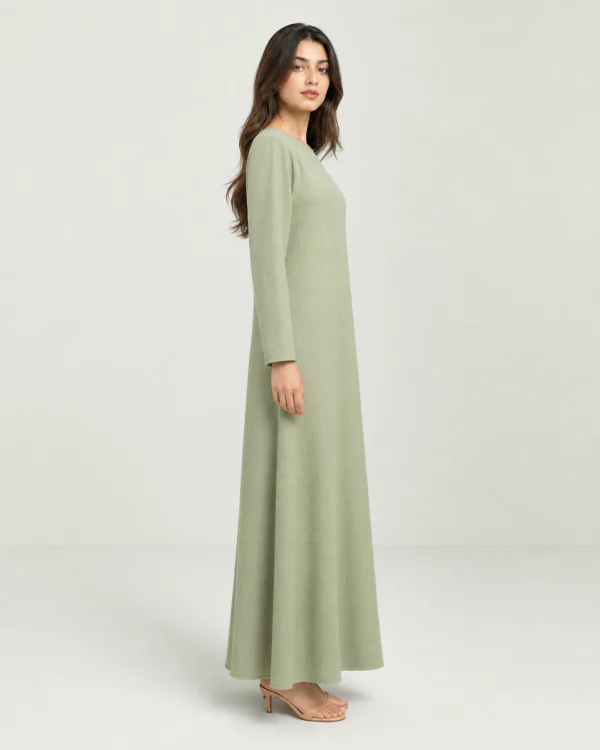 elrare sage plain maxi side view